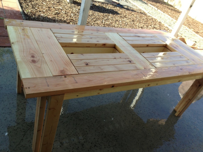 bords egen-build-någon-of-us-kan-a-table-så-bygga själv