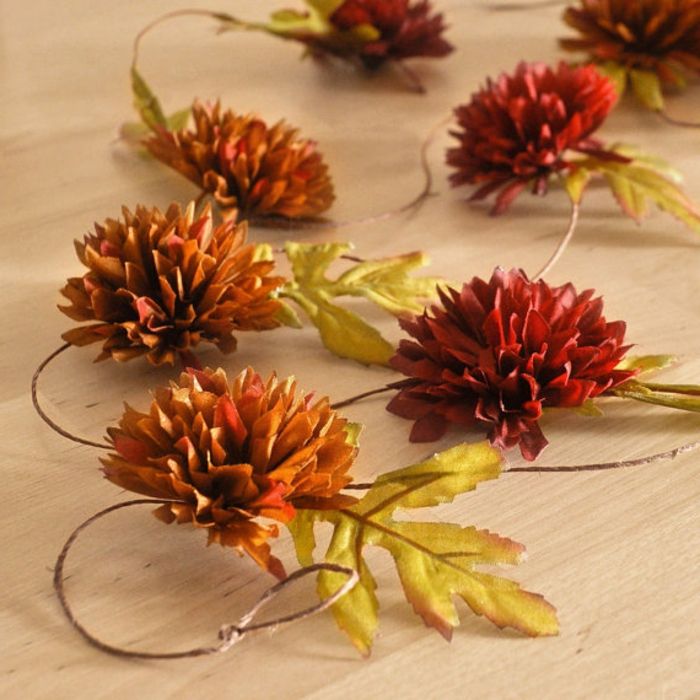 tischdeko-in-jeseň-zaujímavé, krásne kvety