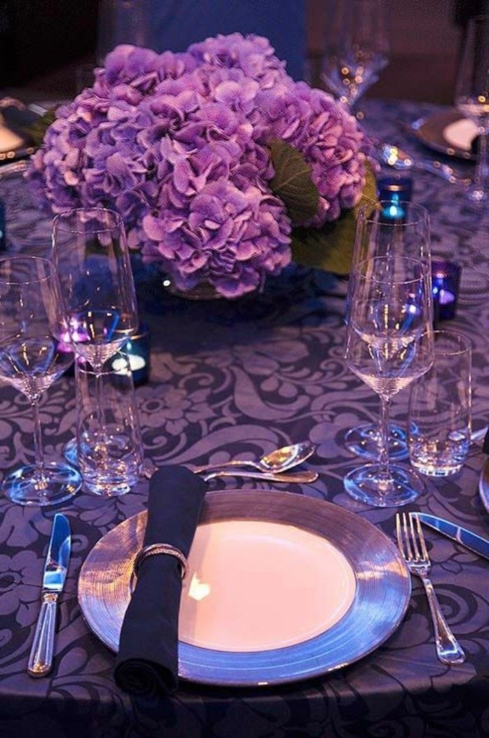 dekoraciją su violetinės-apdailos-the-stalo-tischdeko violetinė