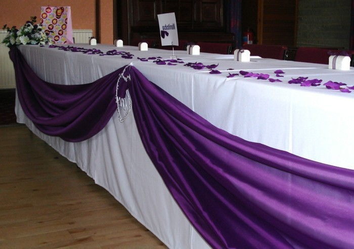 tischdeko-violet-frumos aspect violet-decorare