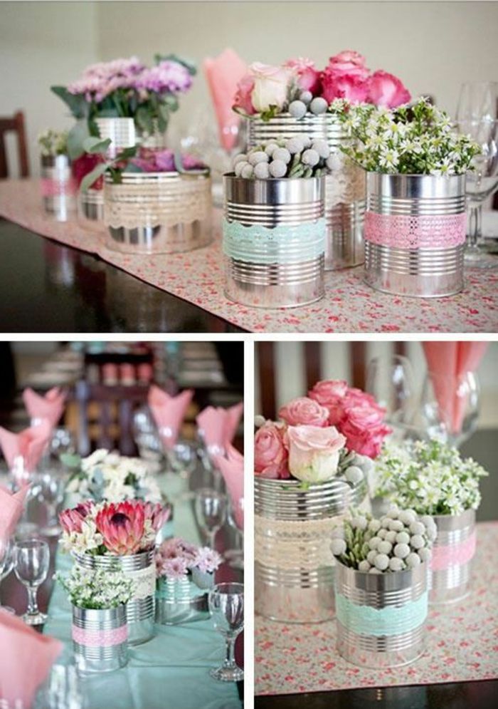 Konzervované vázy zdobené čipkou, kvetmi, dekoráciou na jar, dekoráciami party