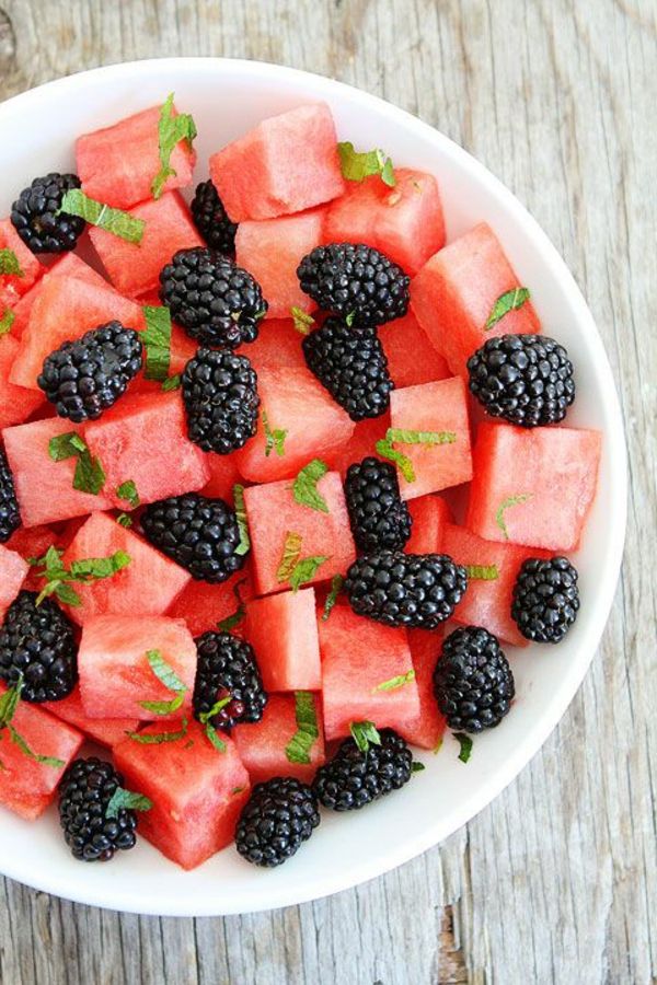 great-fruitsalade-recept-fruitsalade fruitsalade-dressing-calorie fruitsalade-salad-with-watermeloen-en-blackberry