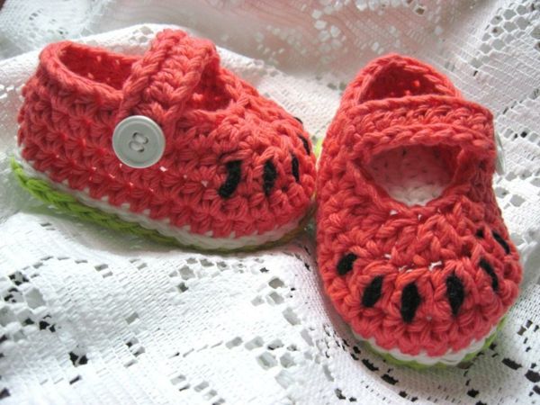sapatos-grande-ideias-para-crochet-in-red grande-design-crochet-bebê