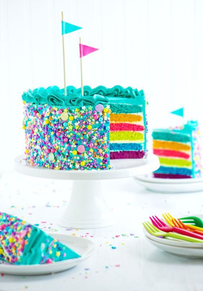 Bolo de aniversário & quot; Rainbow & quot ;, motivos de bolo colorido, uma boa idéia para o aniversário do miúdo