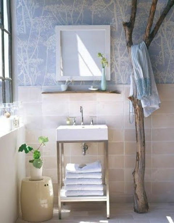 kopalniško brisačo v kopalnici - izdelana iz visečega lesa