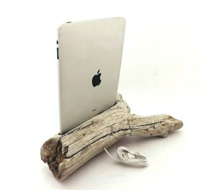 Driftwood-Tinker-belo-tablete-ast-kabel-DIY-ideja-frame