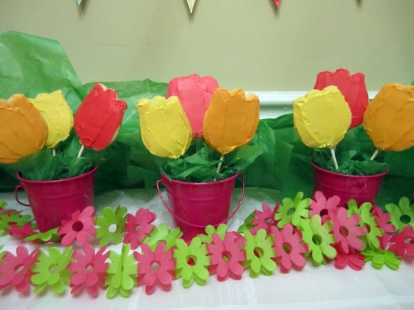 tulipán-drotár - farebné farby