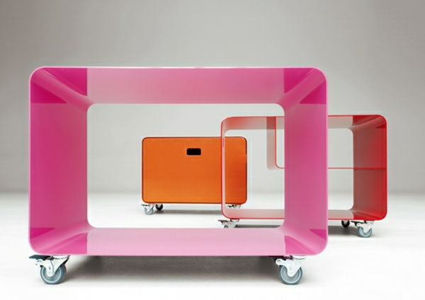 tv-table-on-roll-trei-modele-in culori vii