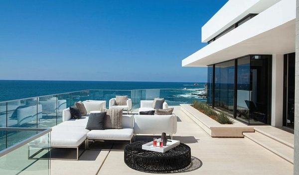 -ultra Moderne og stilig terrasse utforming