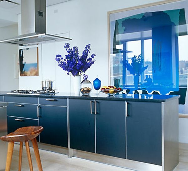 ultra moderne keuken en blauw-