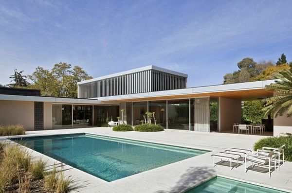 Ultra-modernus namas-minimalizmas architektūra