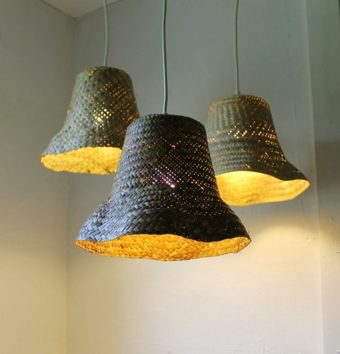 Diy žibintai, pagaminti iš senų pintinių skrybėlių