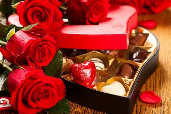 Alla hjärtans dag-idéer-valentine-gåvor-Romantic-idéer-choklad