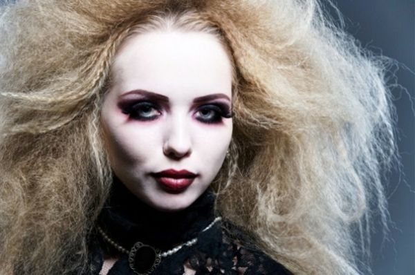 vampyr-halloween-frisyrer
