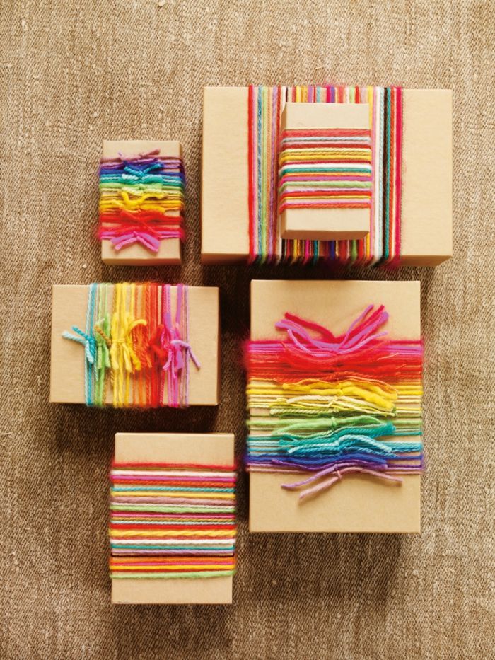 Pokyny na balenie darčekov Zmeniť farebné vlákna, aby sa obal stal farebnejším