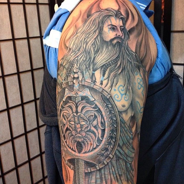 overarm, overarm tatovering, mann, løve, utstyr