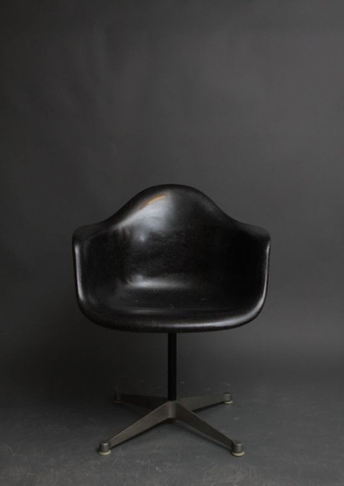 Siyah vintage deri Sandalye