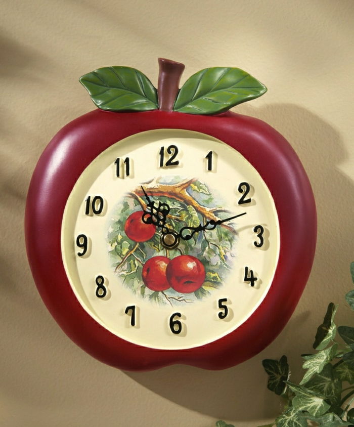 vintage nástenné hodiny a apple Kitchen interior