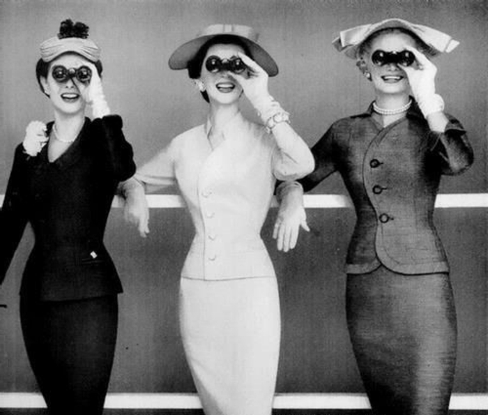 vintage-kjoler-tre store-kvinner