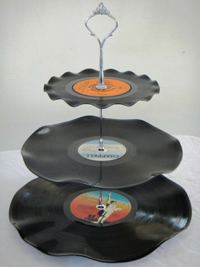 vintage-vinyl-praktische idee cupcake stand
