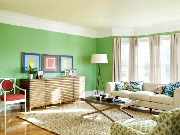 pereți-pictura-idei-camera de zi-green-light-perdele-bej-trei imagini pe perete