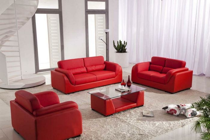 perete de culoare alb-si-canapele-in-the-culoare-roșu super-Color Design-pentru-casa