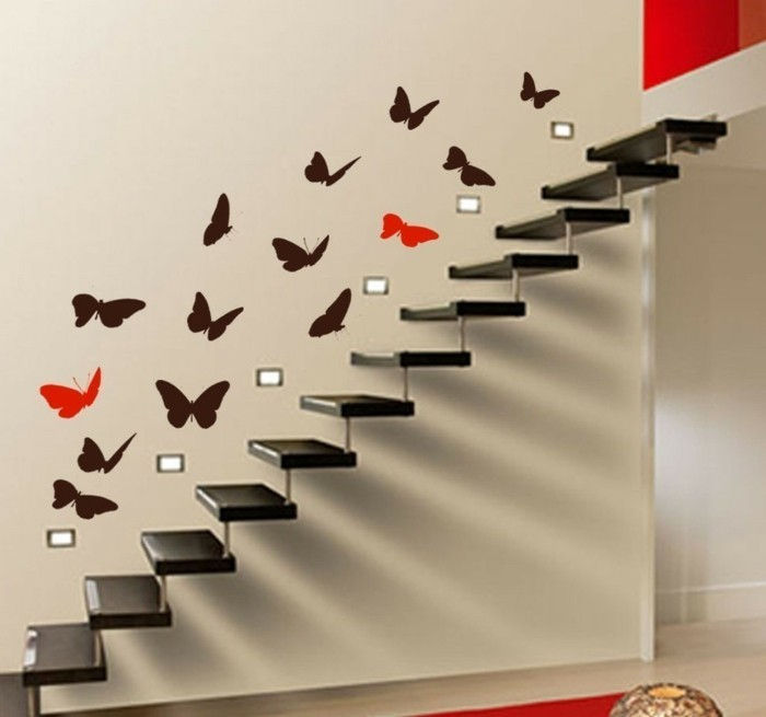 Wandtattoo-corridor-vlinders-in-twee-kleuren