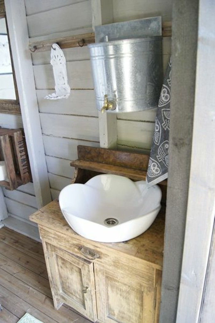 bazena-lastno-build-small-lepa-kopalnica-design