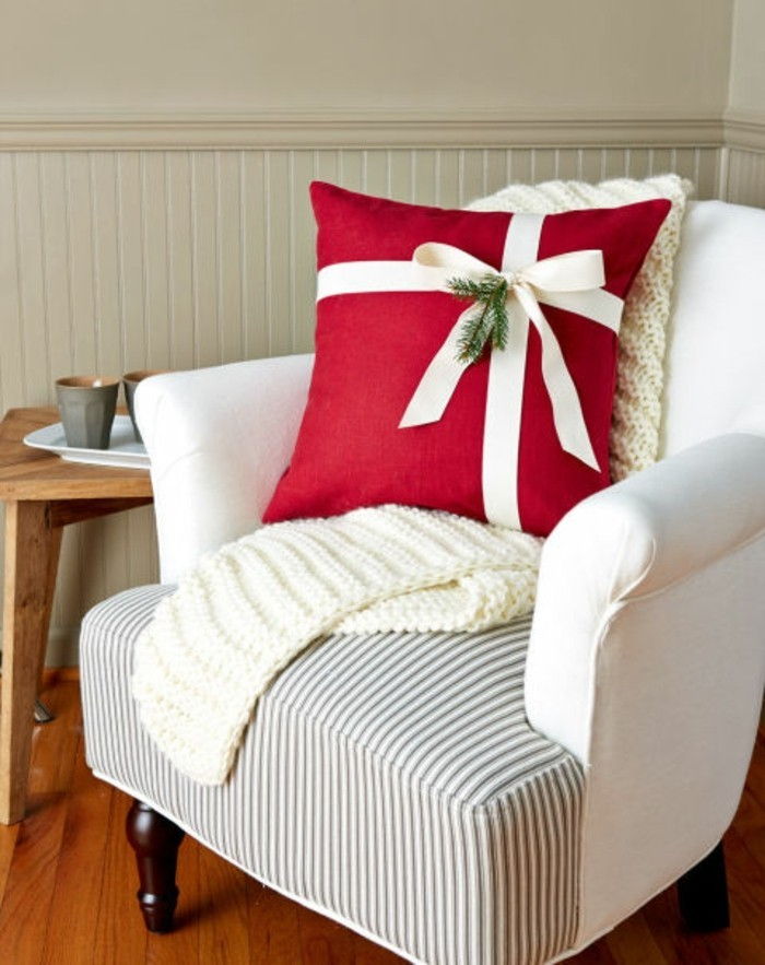 božična darila-za-selbermachen Red blazine z belo-loop-šivanje