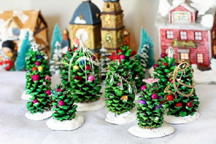 Vianoce Drotár-s-deti-málo sladké vianočné stromy