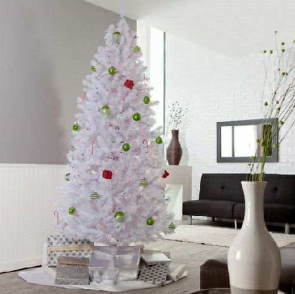 Noel ağacı-yapay-beyaz-yeşil-kırmızı-oyuncak-hediyeler-gümüş paketleme