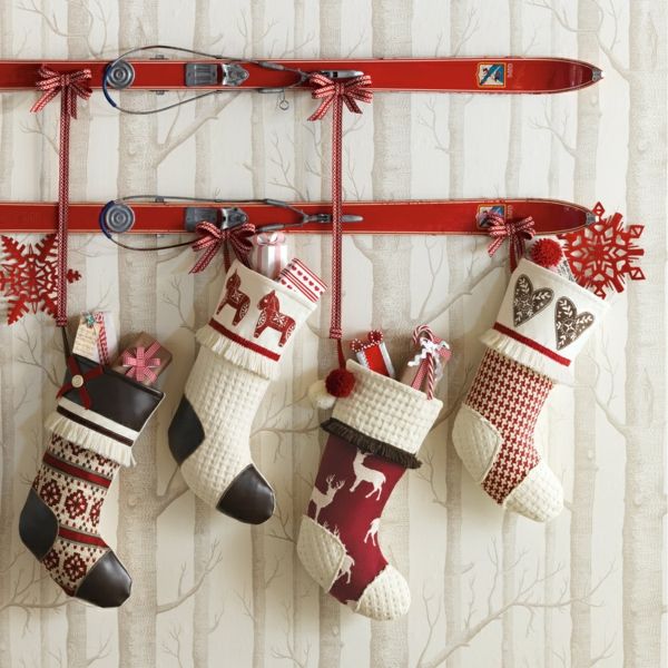 Weihnachtsdeko-ideas-cool-hanging-sokken