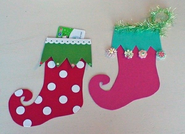 christmas-Tinker-vackra-boots-on-the-wall
