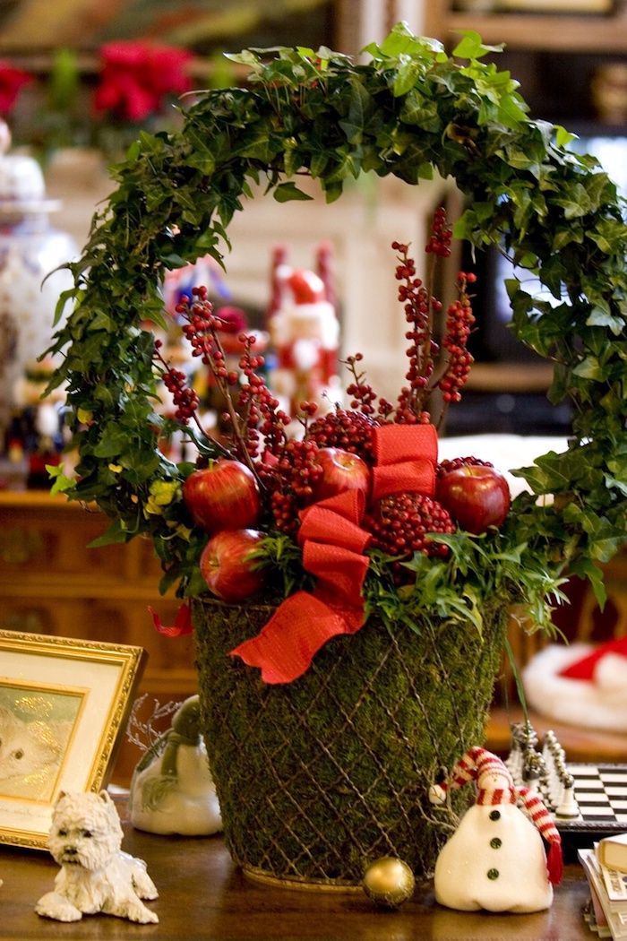 Božična košara z jabolkom in zelenjem, počitniške aranžmaji Ideje za posnemanje