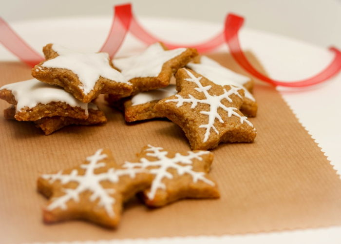 Vianočné sušienky-star-form-just-pečené