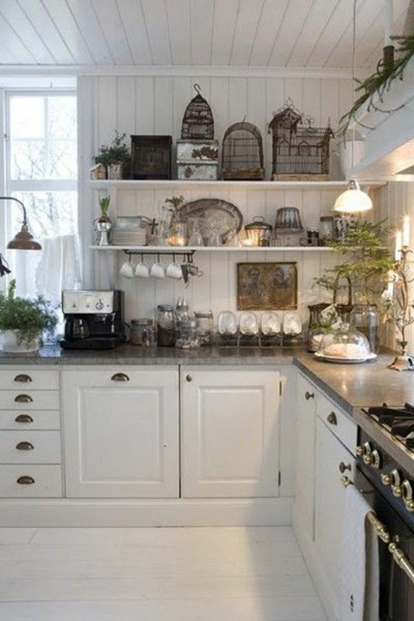 balta-virtuvė-dizainas-virtuvė su derliaus baldų dizaino idėjos