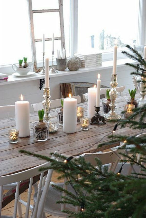 Balta žvakė Kalėdų mažo Kalėdų-sau-kad Deco stalui serviruoti
