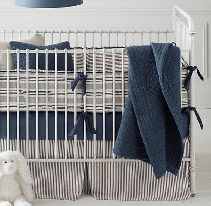 Balta-modernus-gražūs-kūdikis lovos mėlyna-antklodžių užvalkalai