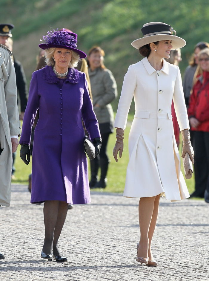 Księżniczka Mary Camilla eleganckie ubrania