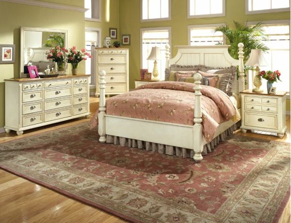 branco-quarto-em-country-style - tapete e cama boa