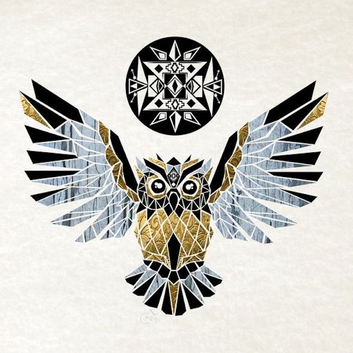 O altă idee despre un tatuaj de owl - aici este o bufnita galbena de aur