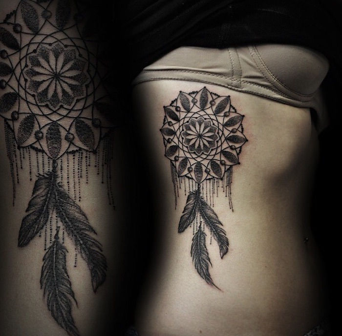 fantázie nápad pre čierne tetovanie sen lovca s troma dlhými čiernymi perami