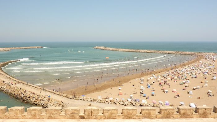 Marocco luoghi interessanti godono il tempo soleggiato in marocco mare mare atmosfera spiagge ristoro acqua