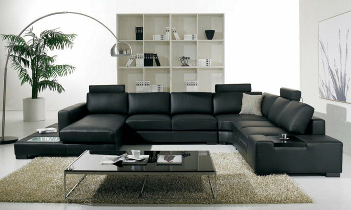 obývacia izba v štýle čierna kožená sedačka