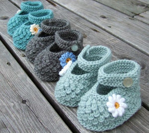 Wonderful-modelos-com-daisy-fantástico-bebê sapatos-com-super-bela-design-crochet-grande-práticos-ideas
