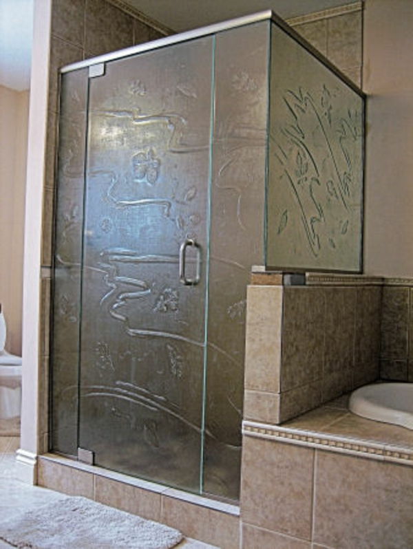 Przepiękne wykończone kabiny prysznicowe - kreatywna dekoracja