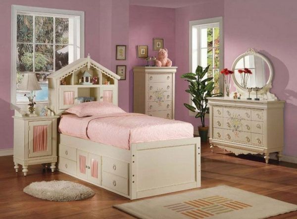 vackra dockhus möbler-Gorgeous sovrum-for-docka