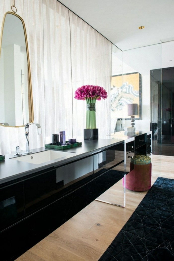 krásny model kúpeľne, umývadlo-Elegantný Fialové kvety