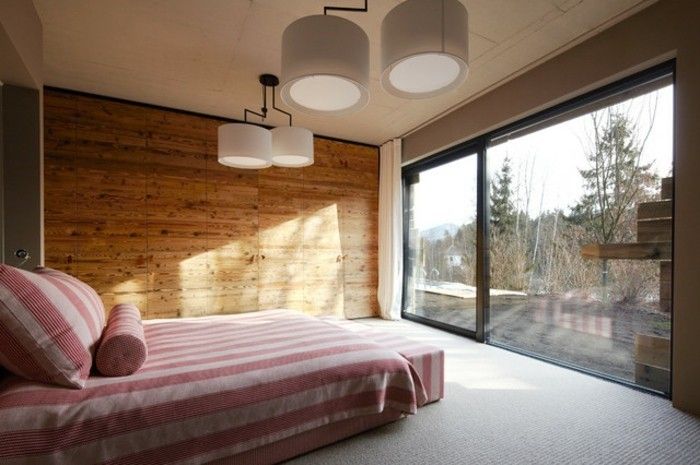 vacker modell-ljuskrona-in-effekvollen sovrum