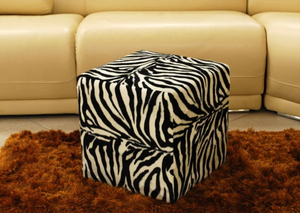 Zebra kailių baldai-taburetė